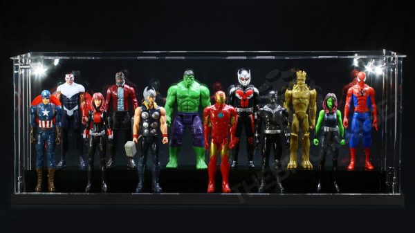 Display Case for Multiple 1/6 Scale Figures - Image 2